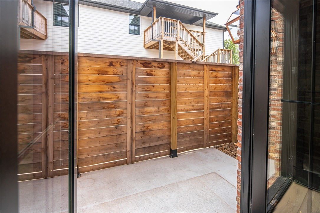 RAILROAD ADD-BENTONVILLE - Residential