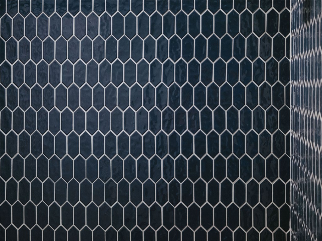 RAILROAD ADD-BENTONVILLE - Residential