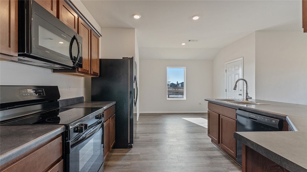 FOX TAIL SUB PH 1-SILOAM SPRINGS - Residential