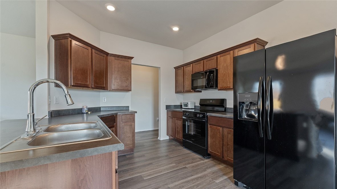 FOX TAIL SUB PH 1-SILOAM SPRINGS - Residential