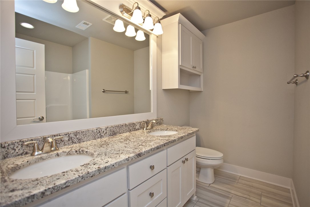 Hyde Park Cave Spgs - Residential