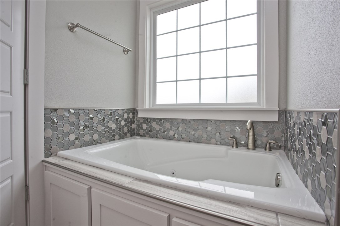 Hyde Park Cave Spgs - Residential