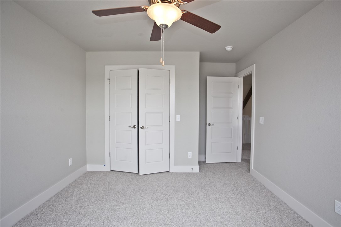 Hyde Park Cave Spgs - Residential