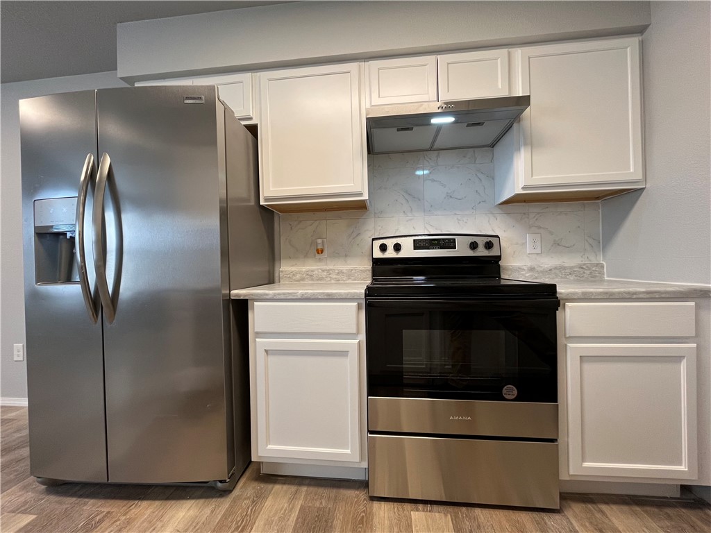 Sunset Manor Ph 2 Rogers - Residential