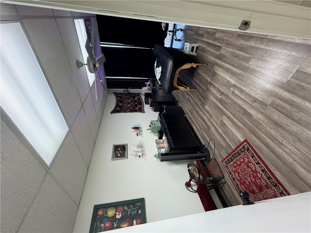 Universal Plaza - Commercial Lease