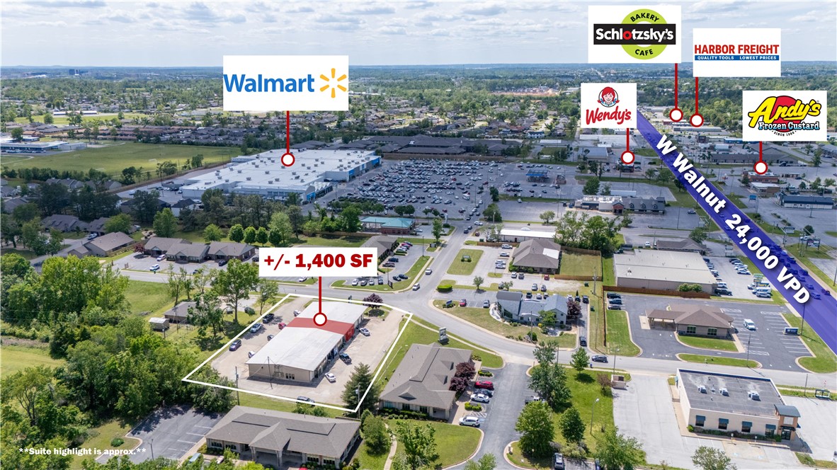 Universal Plaza - Commercial Lease