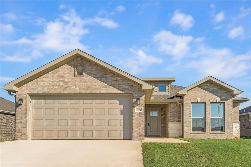 Choose between a 4.99% fixed interest rate or get up to 10k in flex cash! *Terms and Conditions apply.
This 3 bed, 2 bath 1650 square foot floor plan features a timeless luxury exterior. Upon entry, this open concept floor plan features 10-foot ceilings in the living area and kitchen which create a spacious atmosphere. In addition, enjoy abundant natural light in the dining area and the privacy and comfort of a large primary suite, complete with grand walk-in closet and double vanities. Taxes subject to change based on new construction.