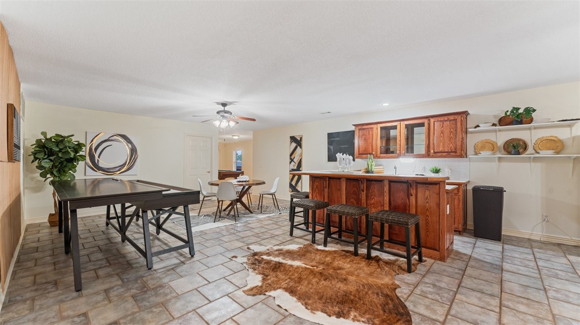 Country Club Estates - Residential