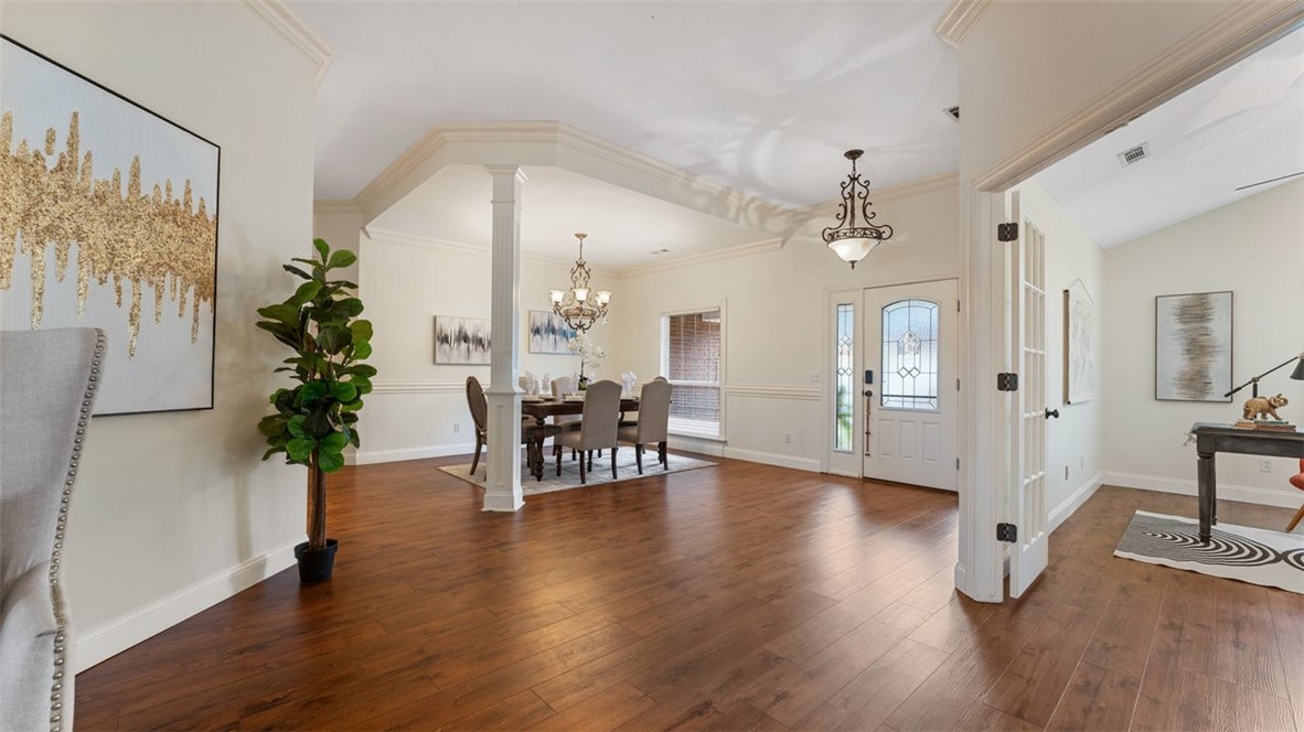 Country Club Estates - Residential