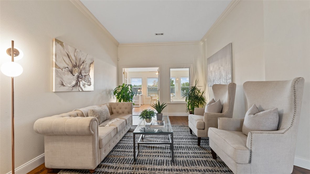 Country Club Estates - Residential