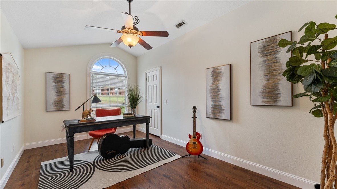 Country Club Estates - Residential