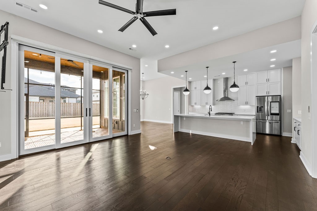 Aurora Sub Ph I Bentonville - Residential Lease