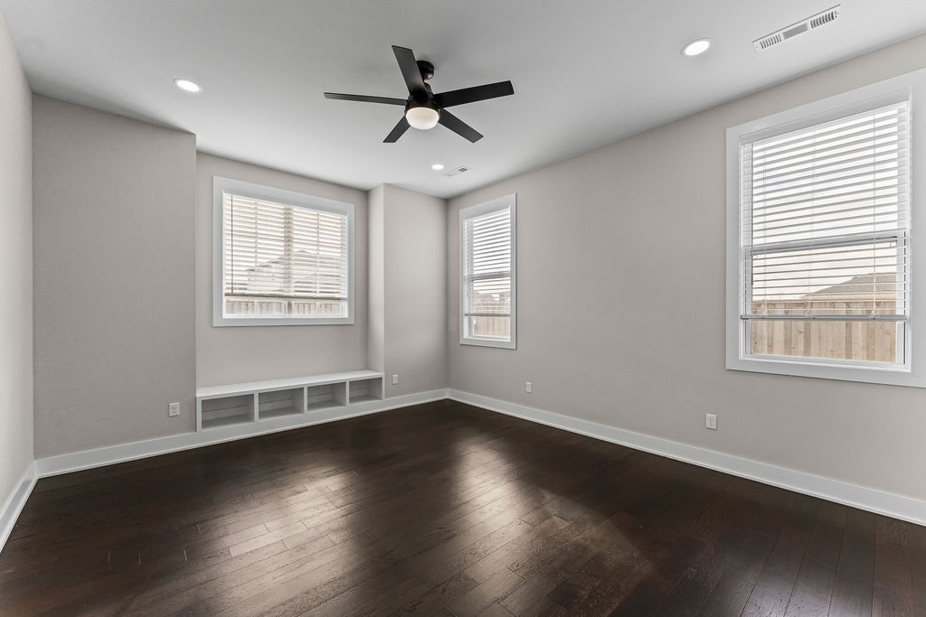 Aurora Sub Ph I Bentonville - Residential Lease