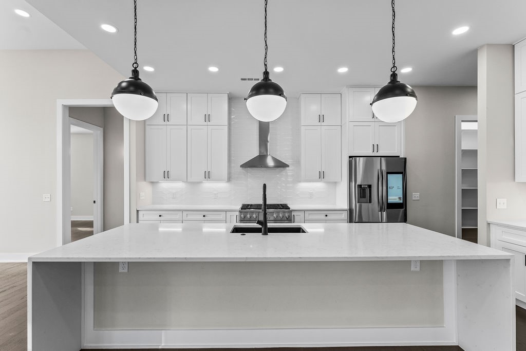 Aurora Sub Ph I Bentonville - Residential Lease