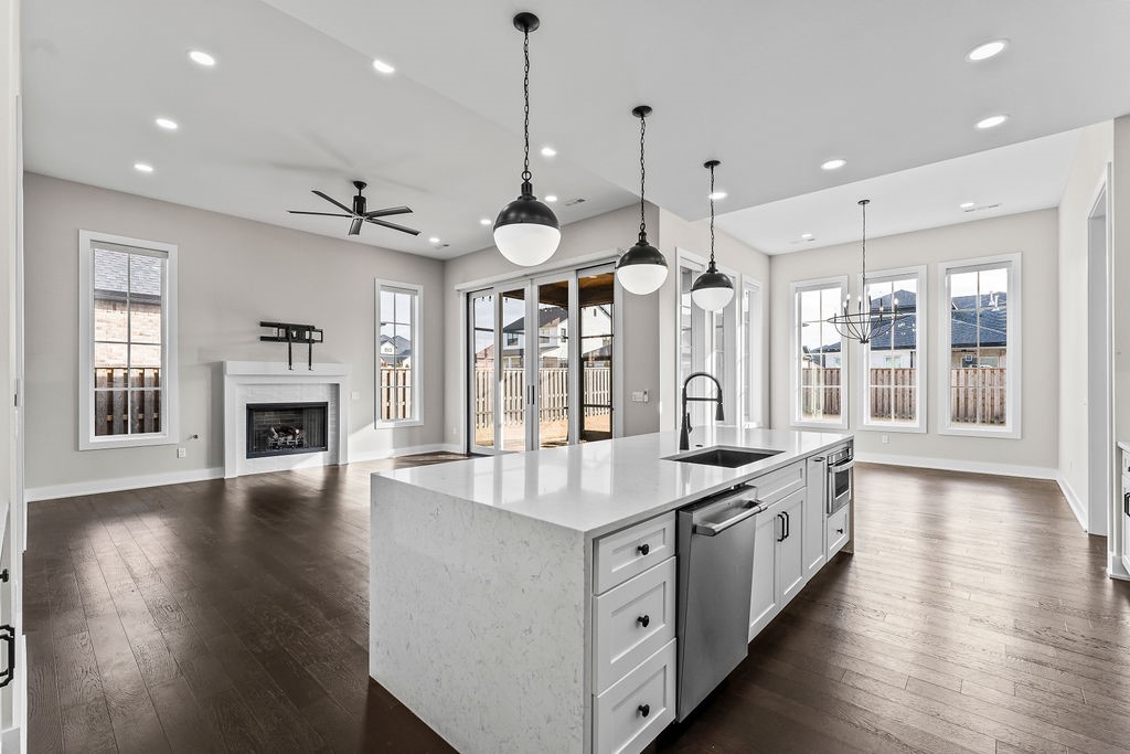 Aurora Sub Ph I Bentonville - Residential Lease