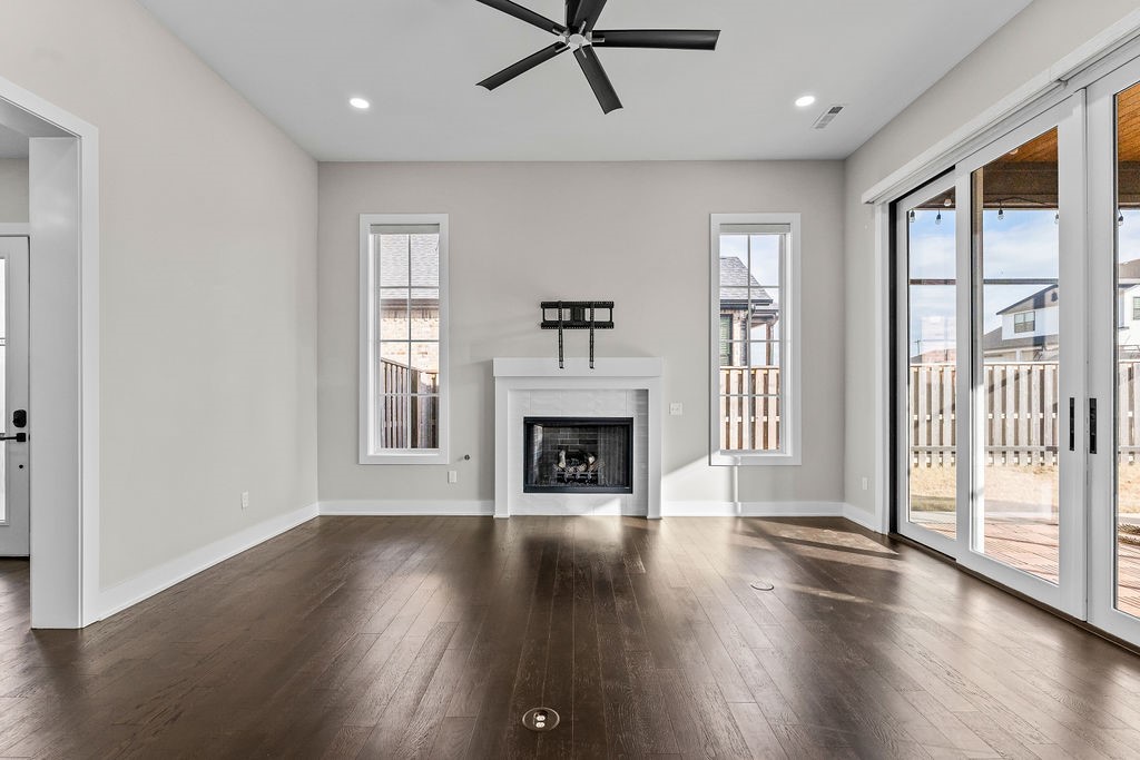 Aurora Sub Ph I Bentonville - Residential Lease