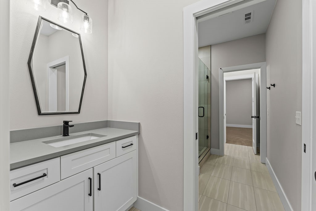 Aurora Sub Ph I Bentonville - Residential Lease