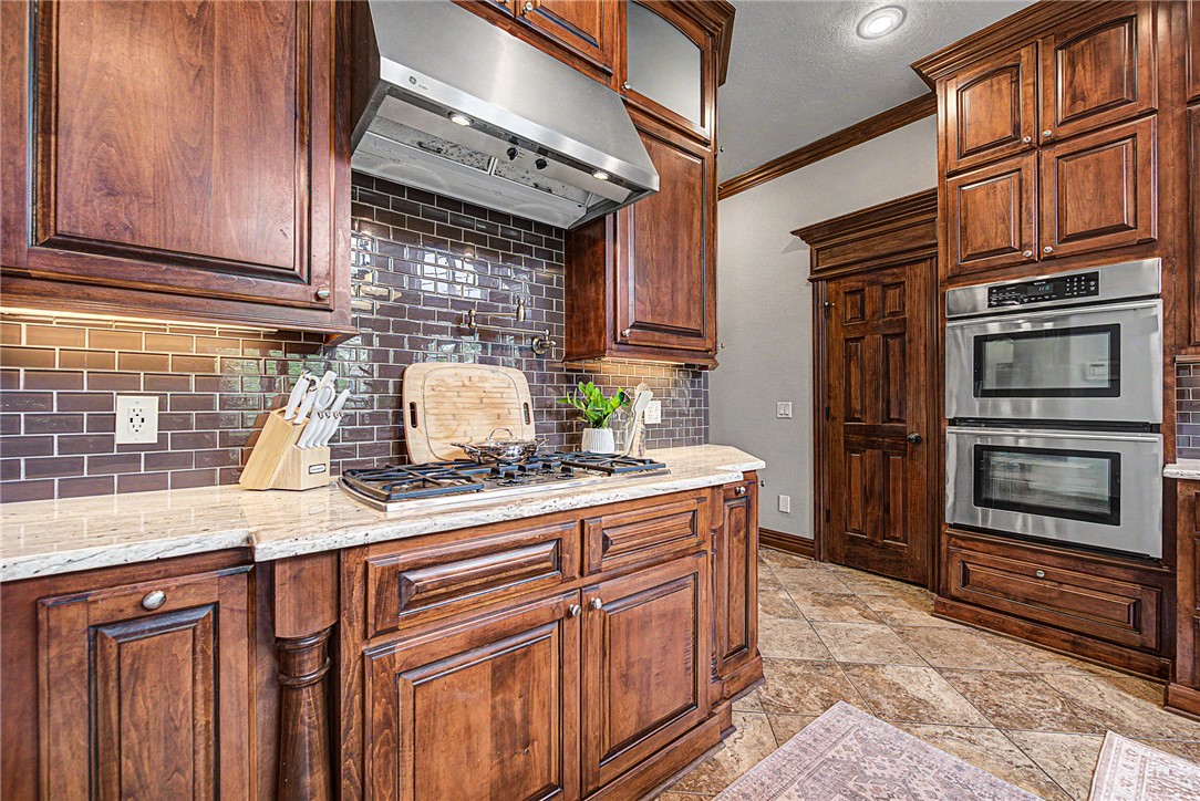 Southern Trace Rogers - Residential