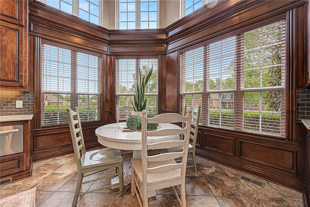 Southern Trace Rogers - Residential