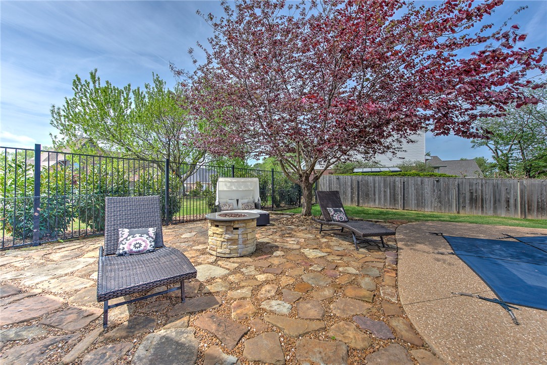 Southern Trace Rogers - Residential