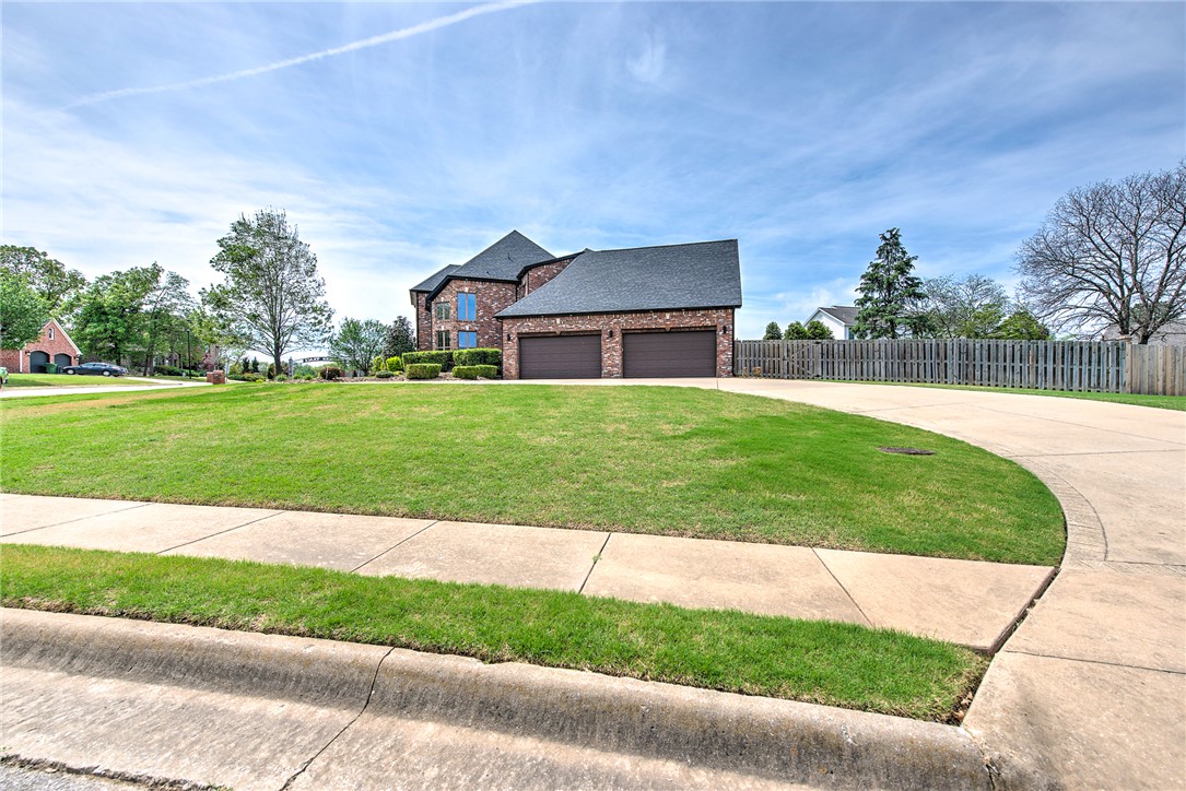 Southern Trace Rogers - Residential