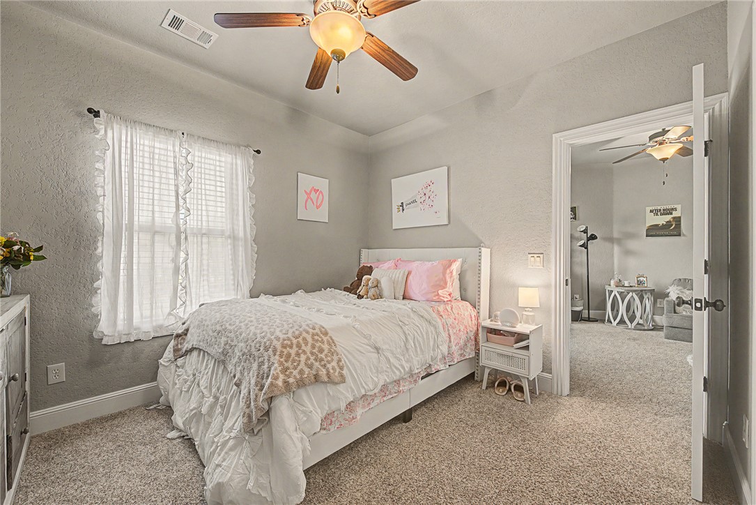 Southern Trace Rogers - Residential