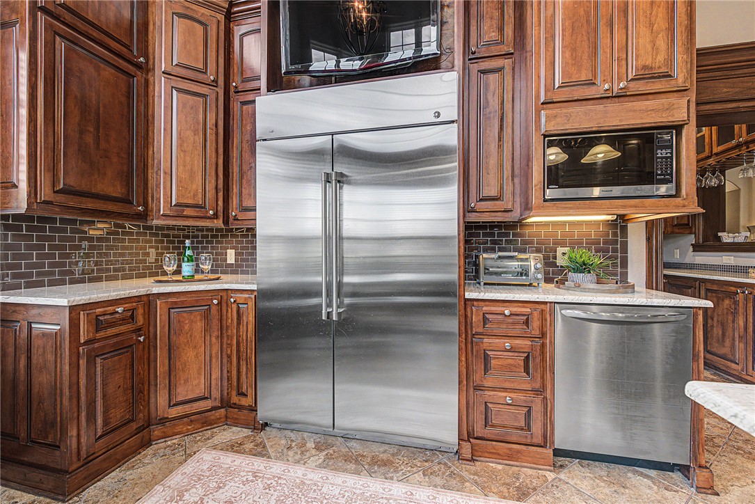 Southern Trace Rogers - Residential