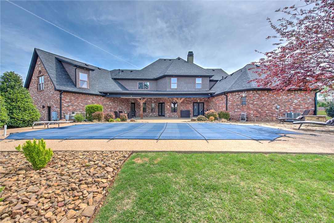 Southern Trace Rogers - Residential