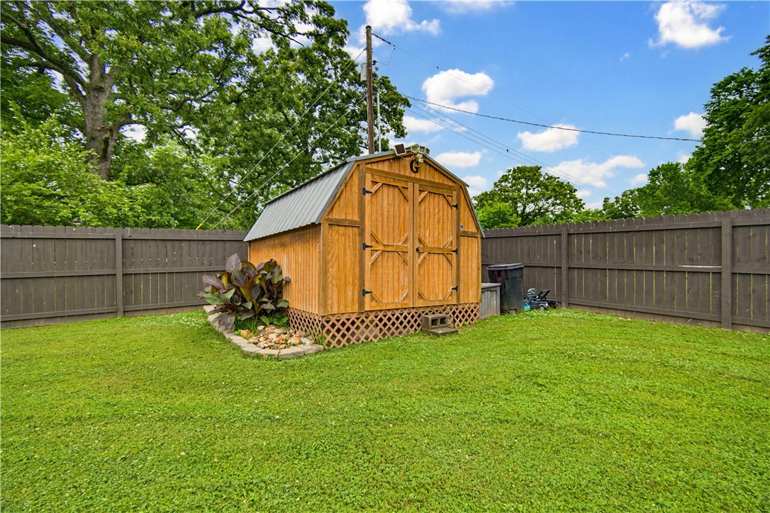 Doss Storey Sub Gentry - Residential