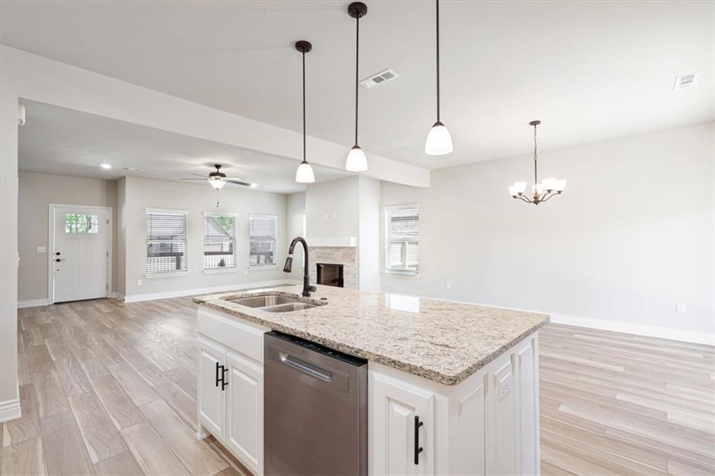 Rustic Flats Sub Gentry - Residential