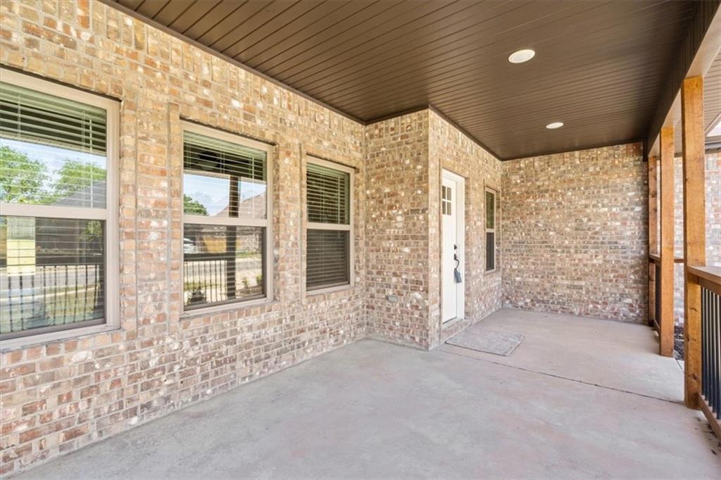 Rustic Flats Sub Gentry - Residential