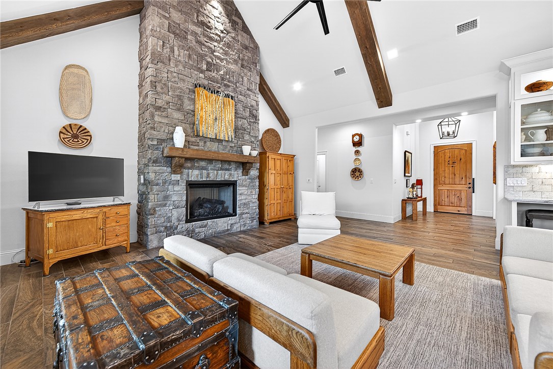 Woodridge Manor Rurban - Residential