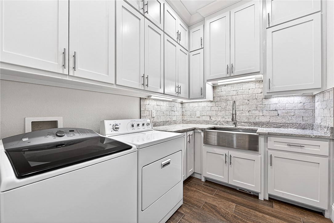 Woodridge Manor Rurban - Residential