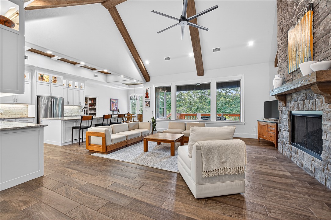 Woodridge Manor Rurban - Residential