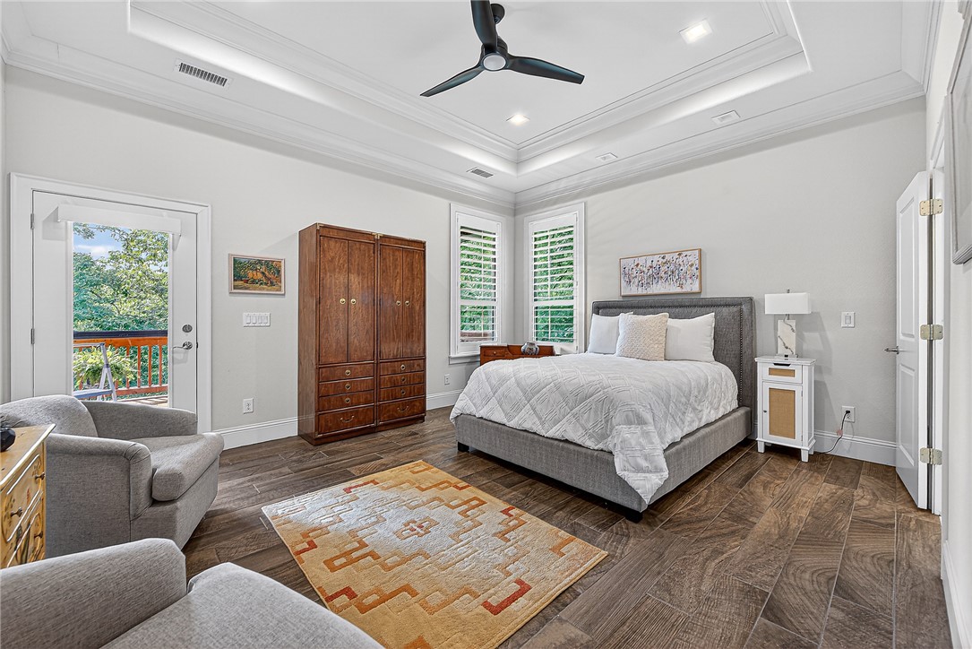 Woodridge Manor Rurban - Residential