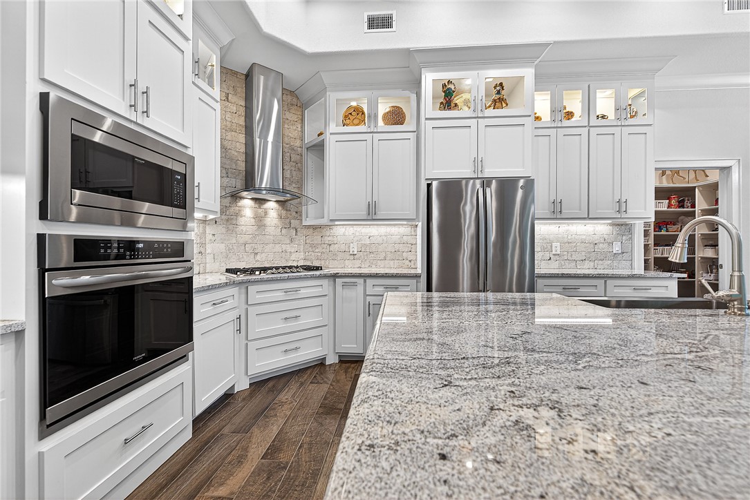Woodridge Manor Rurban - Residential
