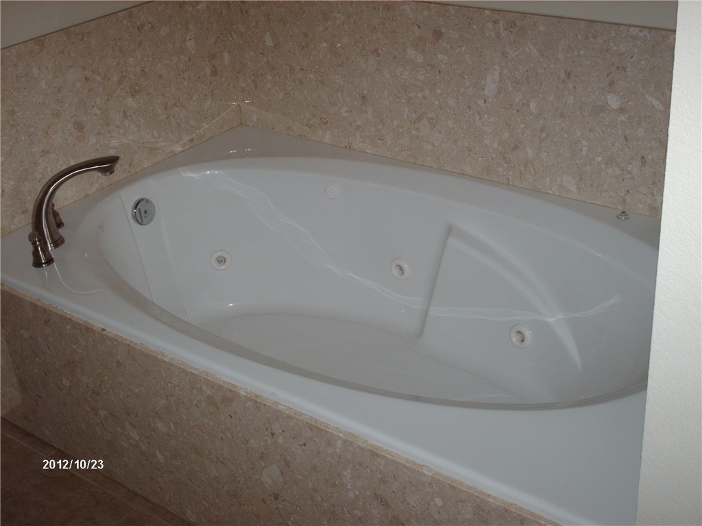 Rupple Row Sub - Residential Lease