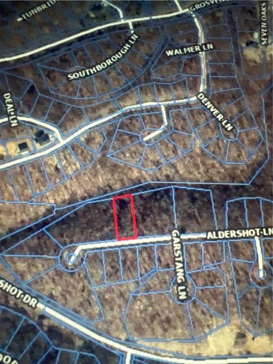 Large lot in growing Bella Vista!  The crown Jewel of the Mountain Bike Capital of the world, Bella Vista's focus on Resort Recreation Living has made Bella Vista a true standout.  This lot is near Back 40 Loop and The Ledges Trails, Bentonville School District!