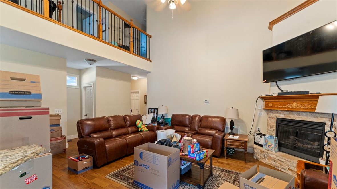 Eagle Creek Ph 1 Bentonville - Residential Lease
