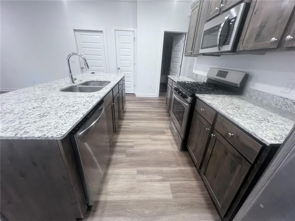 Lawlis Ranch Sub Ph 1B Siloam Spgs - Residential Lease