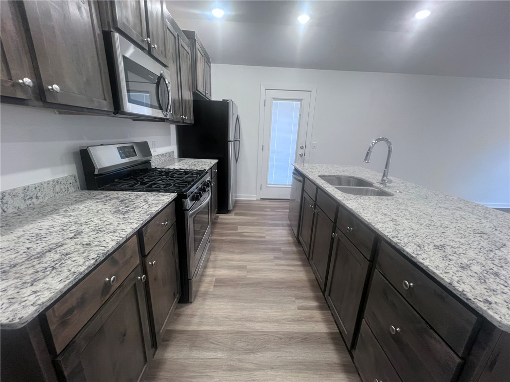 Lawlis Ranch Sub Ph 1B Siloam Spgs - Residential Lease