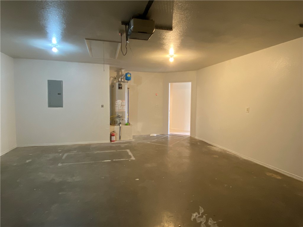 Hidden Hills - Residential Lease