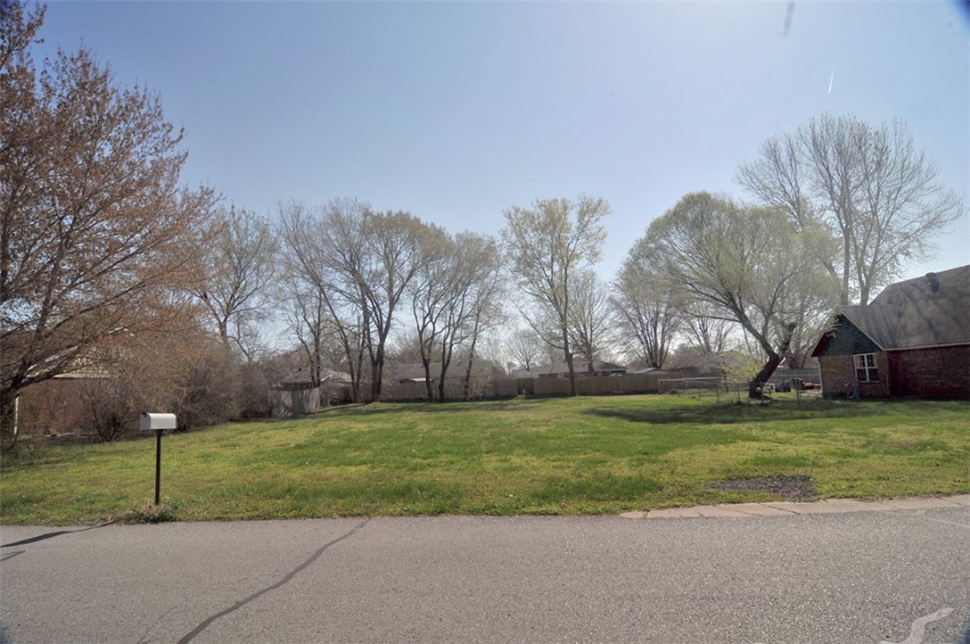 Your dream lot has been waiting for you for over 35 years. One-owner said Sell! Rare find, one of last remaining nice buildable lots in Township West addition neighborhood. Beautiful mature trees on back of property to provide incredible backdrop landscape appeal for your new beautiful new home. Welcoming neighborhood, quiet and mature trees. Centerton offers a wide range of eateries, relaxing parks and soon to add a Dog Park and Splash pad, Easy access, walking distance to shopping and minutes to Bentonville. This property is only available to the buyer who acts now.