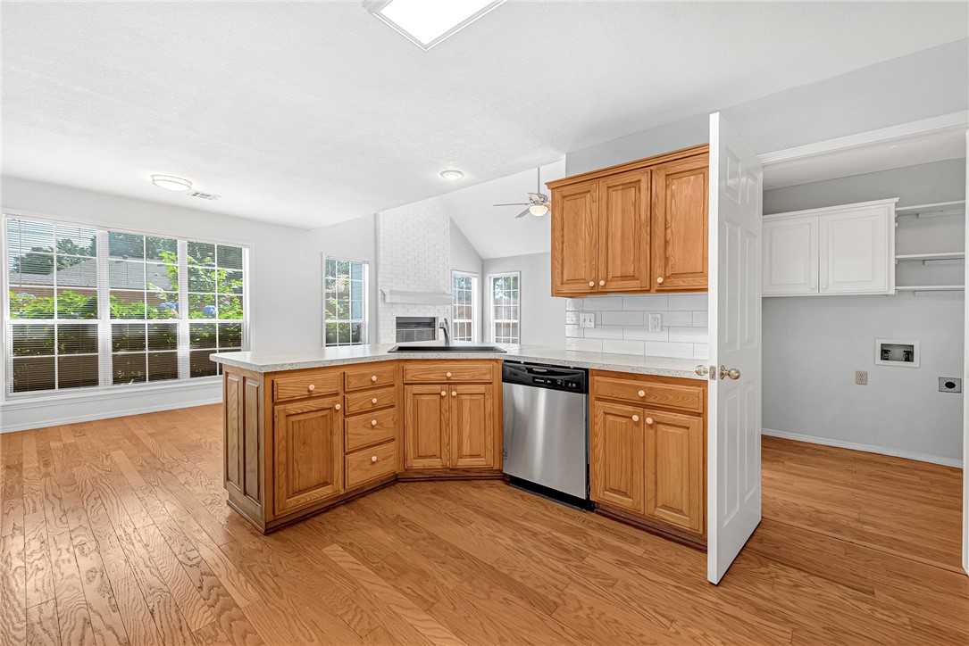 Whispering Timbers Ph 9 Rogers - Residential