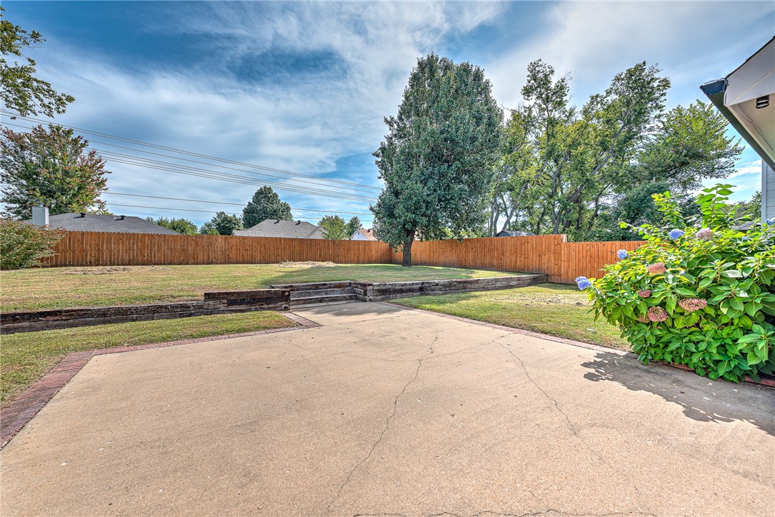 Whispering Timbers Ph 9 Rogers - Residential