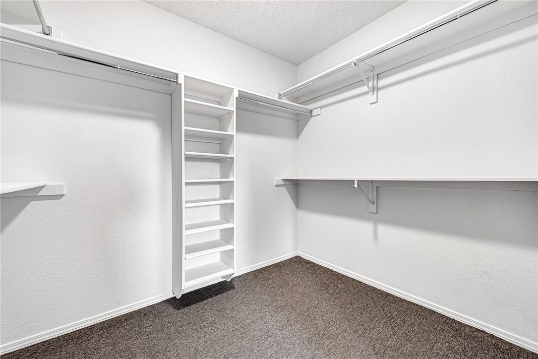 Whispering Timbers Ph 9 Rogers - Residential