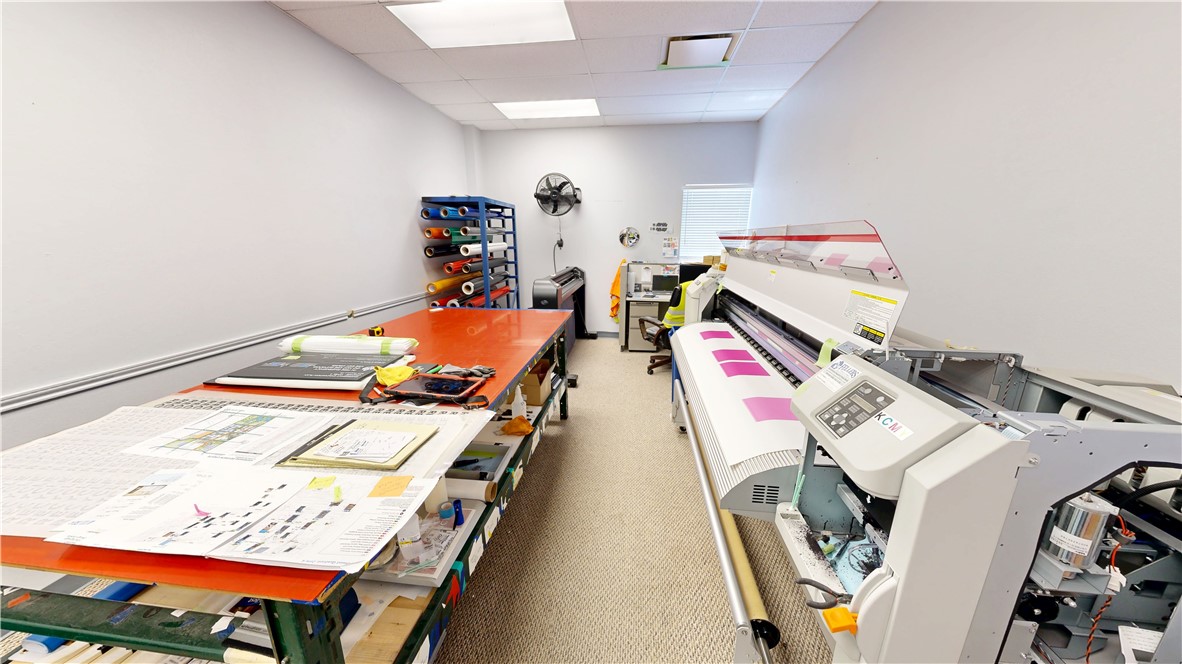 Little Flock - Commercial Lease