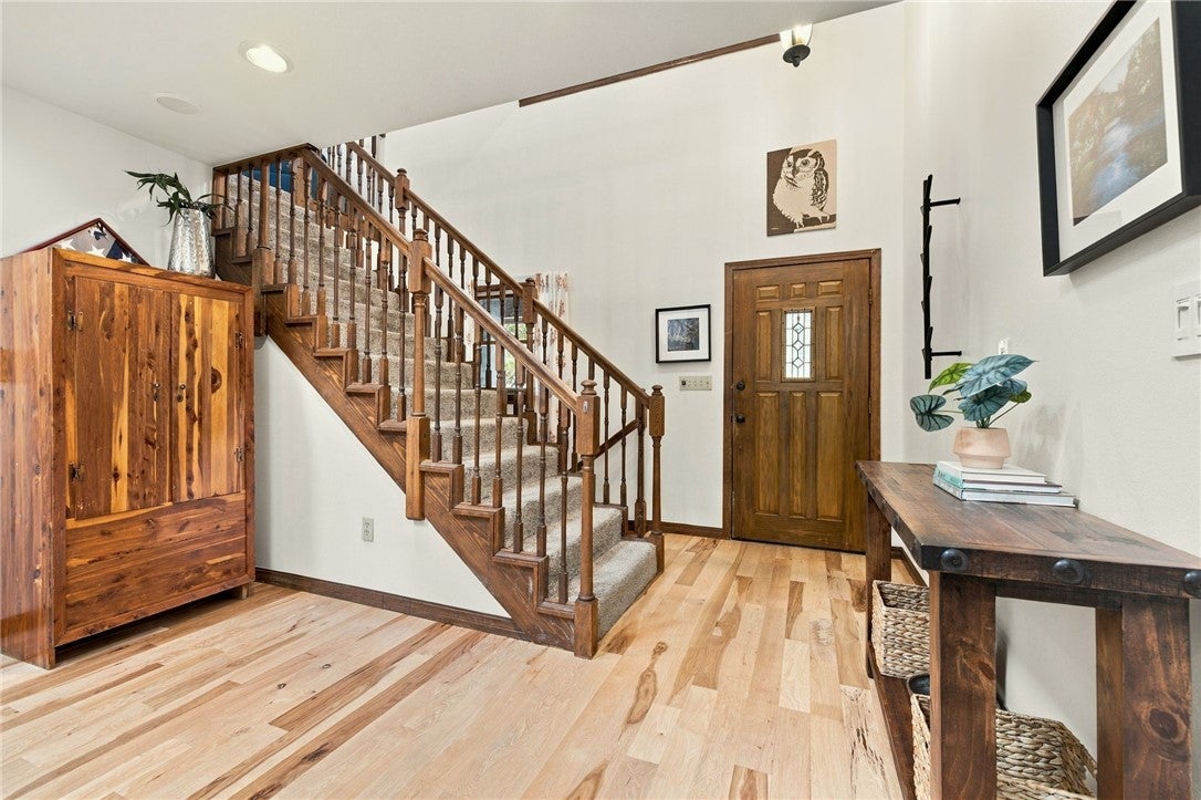 16176 Walnut Trace