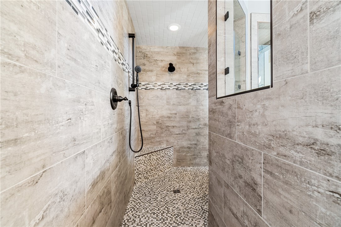 Nevaeh Estates Cave Spgs - Residential