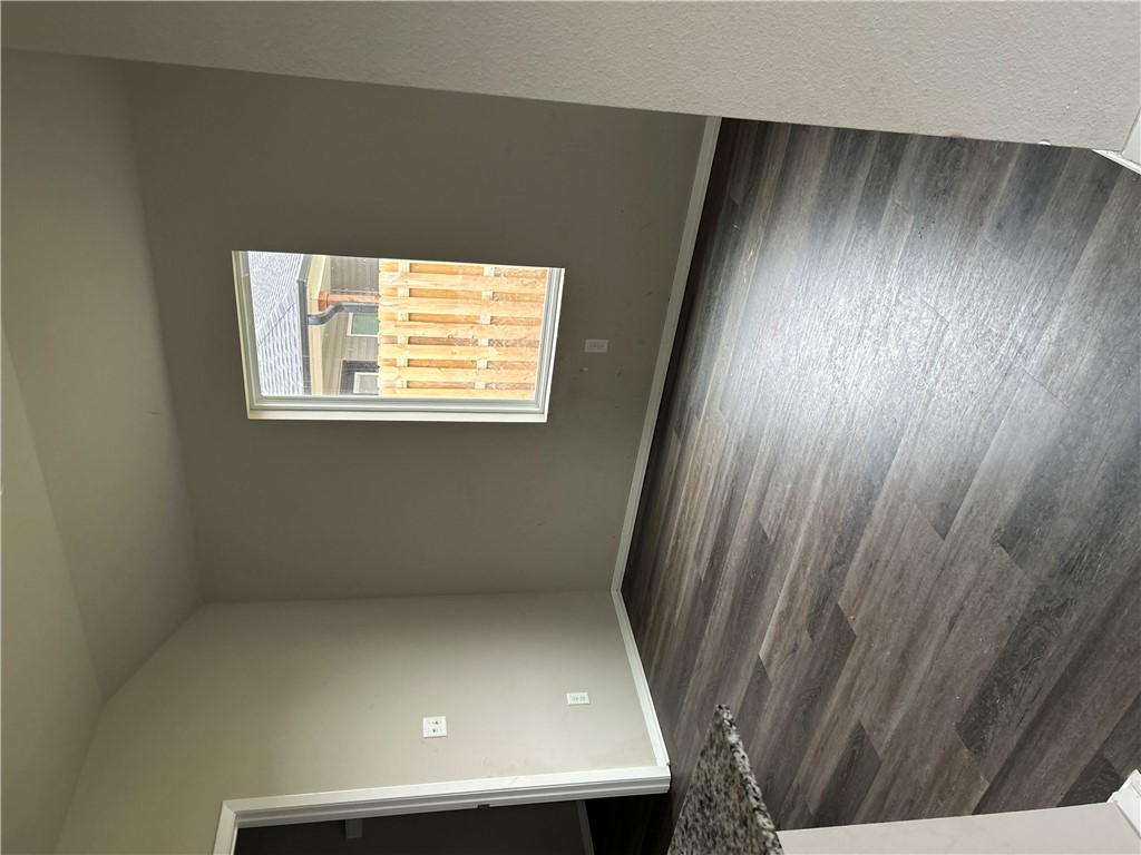 FOX TAIL VILLAGE SUB-SILOAM SPRINGS - Residential